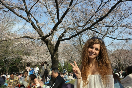 O-hanami is a Japanese word that means, at least by my understanding, "to view the cherry blossoms." Here I am at my first o-hanami in Yoyogi Park!